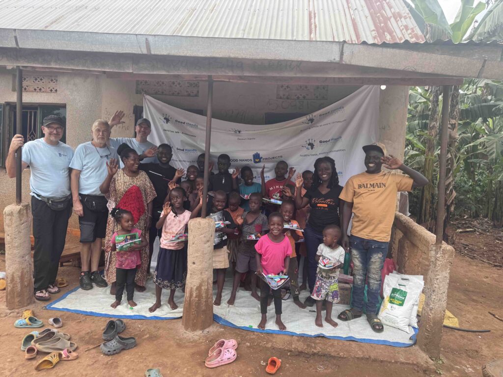 Betten fürs Waisenhaus Mityana – Februar 2025